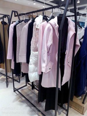 無澀一諾北京那有服裝批發(fā)尾貨市場(chǎng)折扣 精品女裝尾貨批發(fā)淺藍(lán)色外套